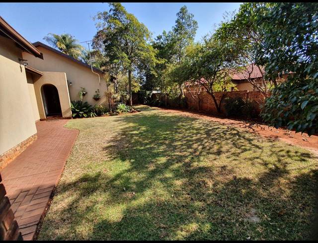 3 BEDROOM HOUSE SOLD IN THE ORCHARDS